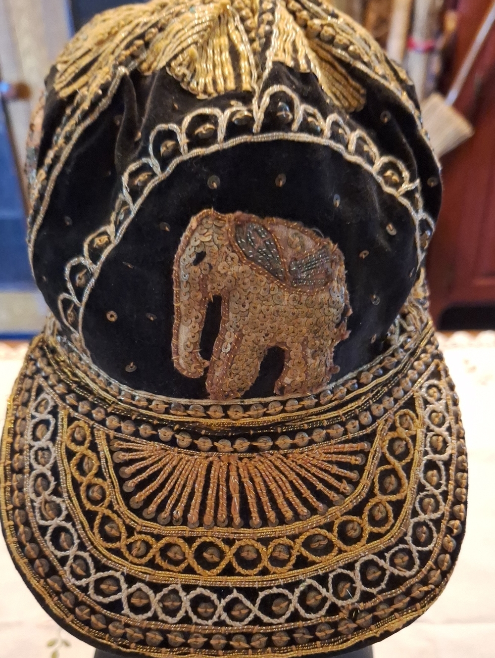 Vintage Embroidered Elephant Velvet Accent Cap in 3-D Black and Gold - Picture 1 of 6